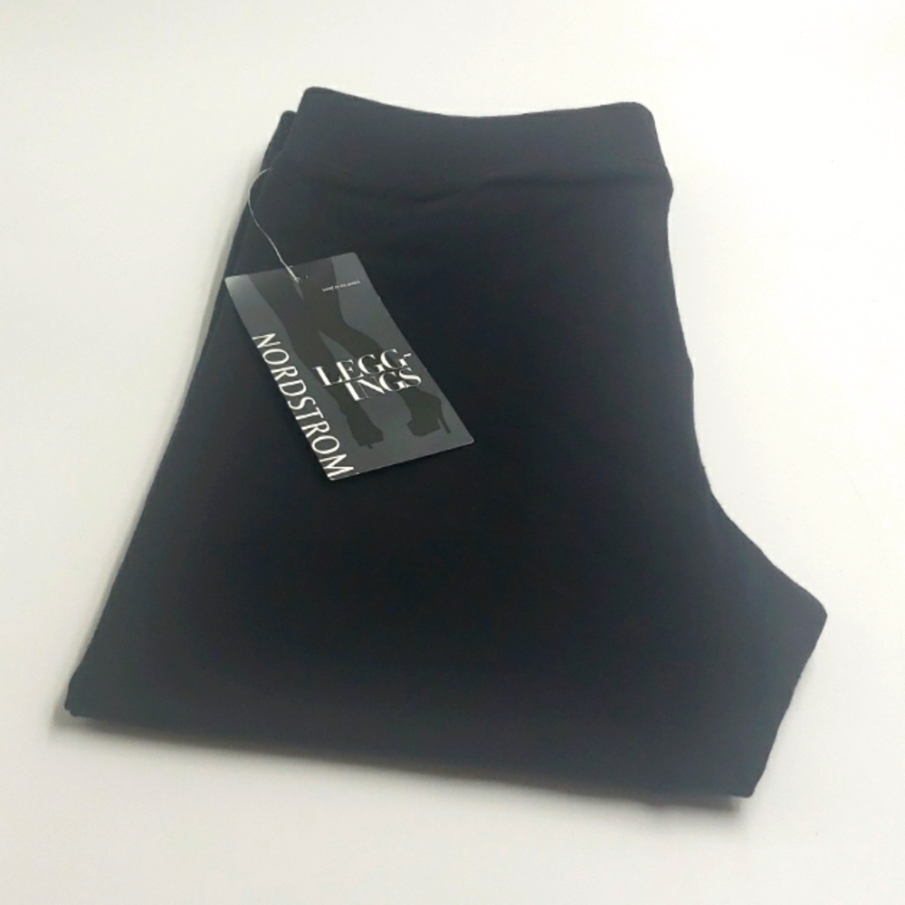 Nordstrom black leggings size small
